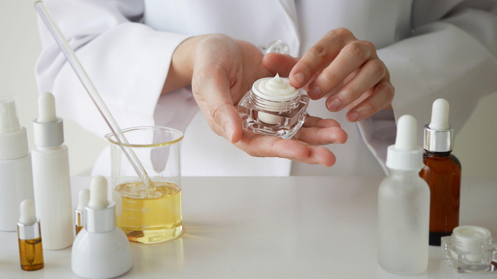 Quality control dan kebutuhan bisnis dalam pengembangan produk kosmetik